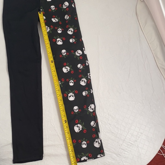 Royal Bones skull printed black stretch skinny jeans 5 - Picture 6 of 11